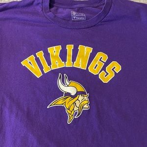 Long sleeve Minnesota Vikings t-shirt